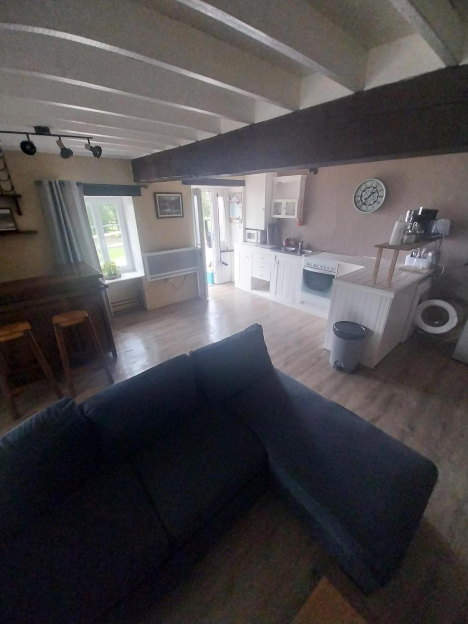 Gite En Lisiere De Foret Andaine Perrou ภายนอก รูปภาพ